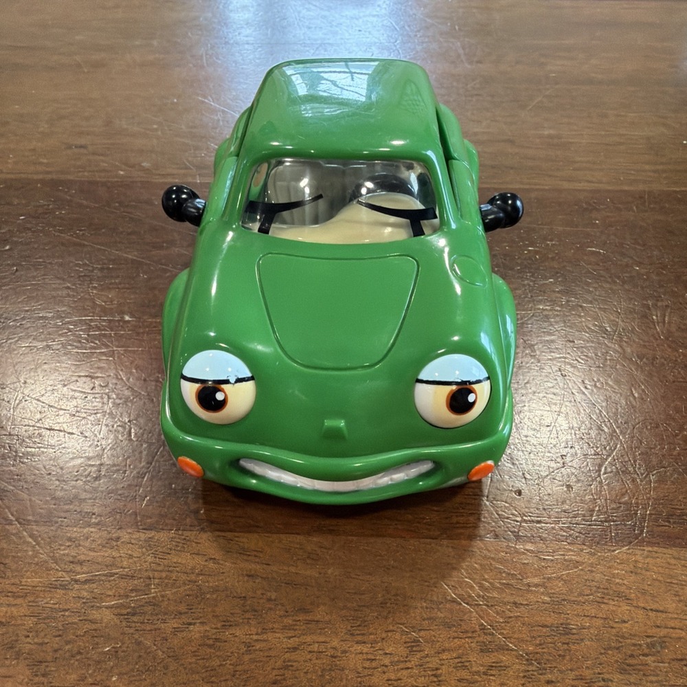 Chevron Cars Kelly Kompact #13 1998 Green Collectible Toy Car